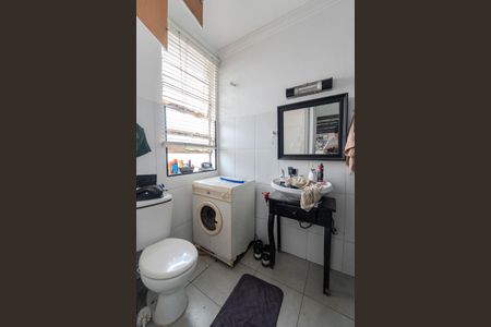 Banheiro de kitnet/studio para alugar com 1 quarto, 30m² em Bela Vista, São Paulo