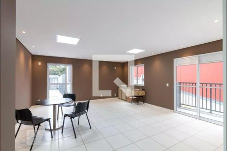 Apartamento para alugar com 38m², 2 quartos e sem vagaÁrea comum