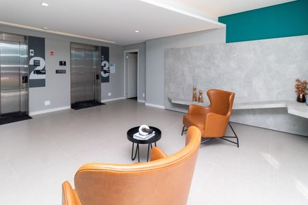 Apartamento à venda com 28m², 1 quarto e sem vagaÁrea comum - Hall
