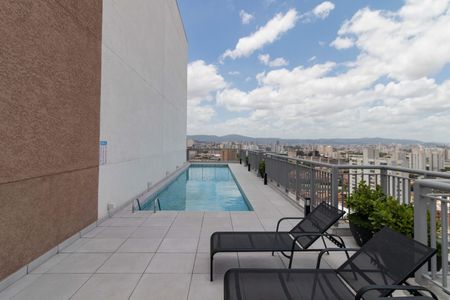 Apartamento para alugar com 28m², 1 quarto e sem vagaPiscina