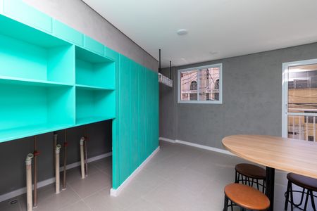 Apartamento à venda com 28m², 1 quarto e sem vagaÁrea comum - Lavanderia