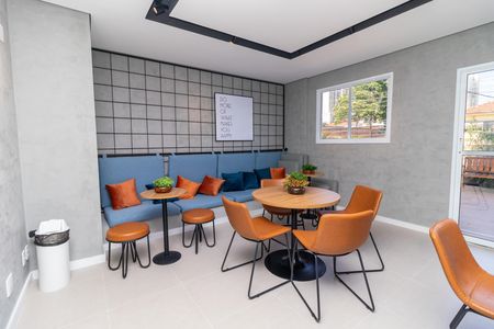 Apartamento à venda com 28m², 1 quarto e sem vagaÁrea comum - Salão de Festas