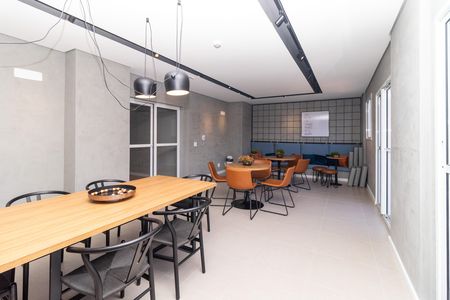 Apartamento à venda com 28m², 1 quarto e sem vagaÁrea comum - Salão de Festas