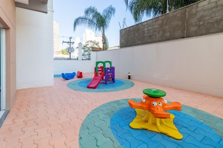 Apartamento à venda com 28m², 1 quarto e sem vagaÁrea comum - Playground