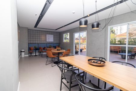 Apartamento à venda com 28m², 1 quarto e sem vagaÁrea comum - Salão de Festas