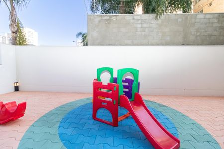 Apartamento à venda com 28m², 1 quarto e sem vagaÁrea comum - Playground