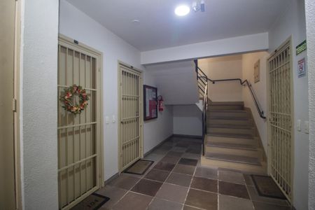 Apartamento à venda com 72m², 2 quartos e sem vagaHall de entrada