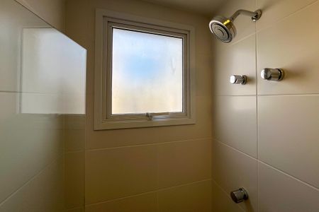 Apartamento à venda com 68m², 2 quartos e 2 vagasBanheiro Social