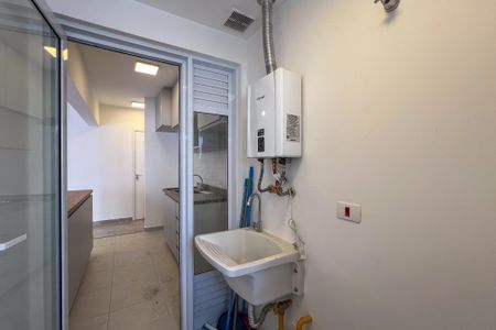 Apartamento à venda com 68m², 2 quartos e 2 vagasÁrea de serviço