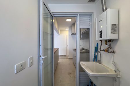 Apartamento à venda com 68m², 2 quartos e 2 vagasÁrea de serviço