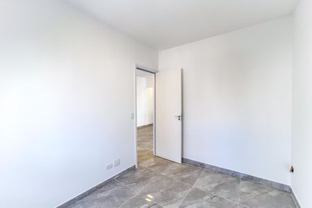 Apartamento à venda com 68m², 2 quartos e 2 vagasQuarto 2