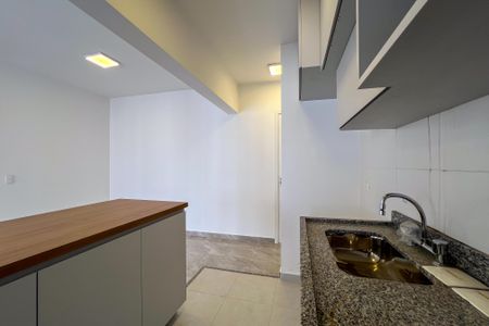 Apartamento à venda com 68m², 2 quartos e 2 vagasCozinha