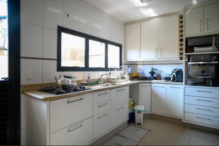 Casa para alugar com 125m², 3 quartos e 2 vagas Casa para alugar com 125m², 3 quartos e 2 vagasCozinha