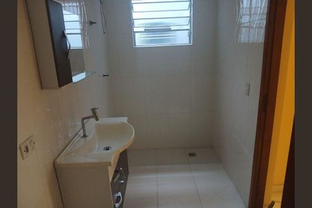 Banheiro 2 de casa à venda com 4 quartos, 350m² em Vila Carrão, São Paulo