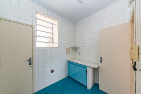 Apartamento à venda com 95m², 3 quartos e sem vaga Apartamento à venda com 95m², 3 quartos e sem vagaCozinha
