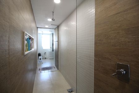 Casa de condomínio para alugar com 600m², 7 quartos e 1 vagaQuarto 7 - Banheiro