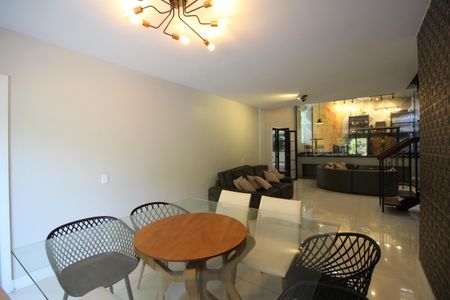 Casa de condomínio para alugar com 600m², 7 quartos e 1 vagaSala 1