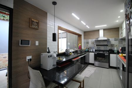 Casa de condomínio para alugar com 600m², 7 quartos e 1 vagaCozinha