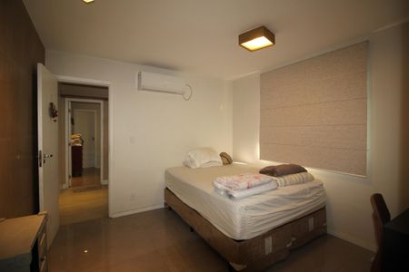 Casa de condomínio para alugar com 600m², 7 quartos e 1 vagaQuarto 4 - Suíte