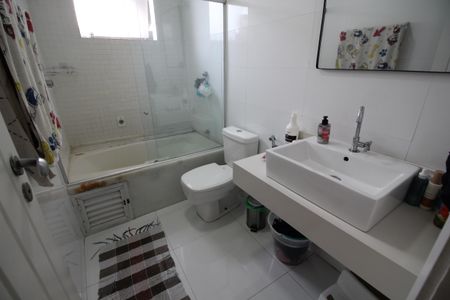 Casa de condomínio para alugar com 600m², 7 quartos e 1 vagaBanheiro