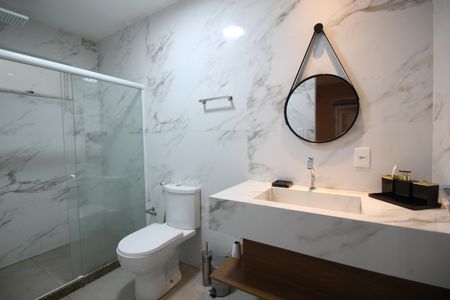 Casa de condomínio para alugar com 600m², 7 quartos e 1 vagaQuarto 4 - Banheiro