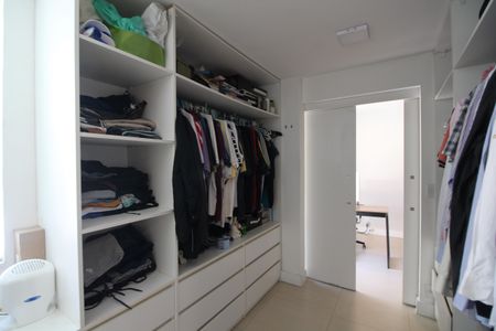 Casa de condomínio para alugar com 600m², 7 quartos e 1 vagaQuarto 7 - Closet