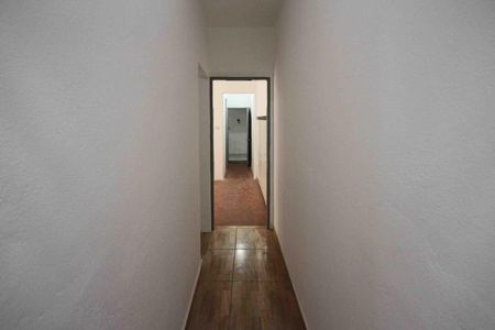 Casa para alugar com 80m², 2 quartos e sem vaga Casa para alugar com 80m², 2 quartos e sem vagaCorredor