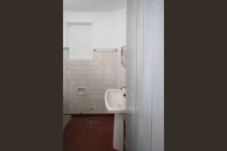 Casa para alugar com 80m², 2 quartos e sem vaga Casa para alugar com 80m², 2 quartos e sem vagaBanheiro