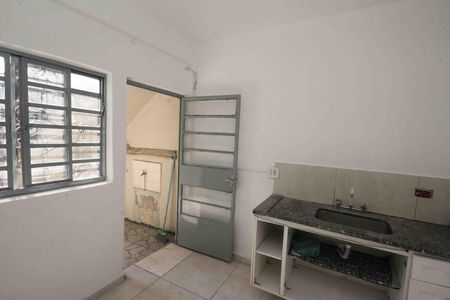 Casa para alugar com 80m², 2 quartos e sem vaga Casa para alugar com 80m², 2 quartos e sem vagaCozinha