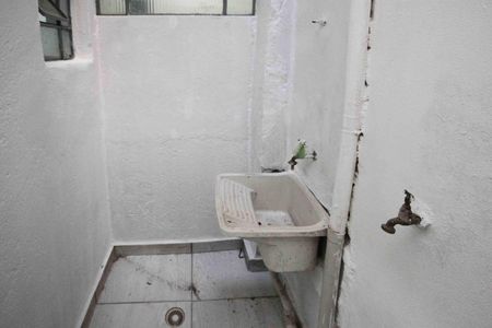 Casa para alugar com 80m², 2 quartos e sem vaga Casa para alugar com 80m², 2 quartos e sem vagaÁrea de Serviço