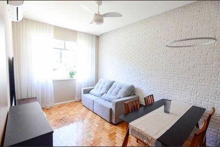Sala de apartamento à venda com 2 quartos, 65m² em Tijuca, Rio de Janeiro