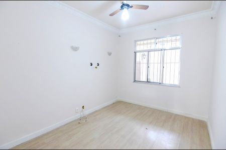 Sala de casa à venda com 2 quartos, 113m² em Grajaú, Rio de Janeiro