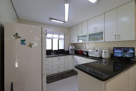 Casa à venda com 209m², 3 quartos e 7 vagasCozinha