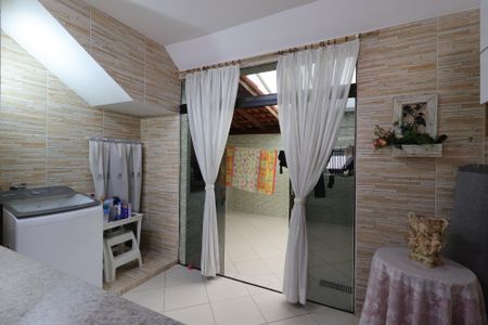 Casa à venda com 209m², 3 quartos e 7 vagasÁrea de Serviço