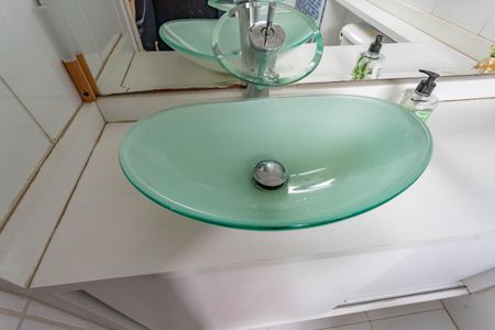 Apartamento à venda com 70m², 3 quartos e 2 vagas Apartamento à venda com 70m², 3 quartos e 2 vagasBanheiro da Suíte