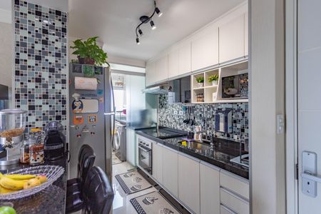 Apartamento à venda com 70m², 3 quartos e 2 vagas Apartamento à venda com 70m², 3 quartos e 2 vagasCozinha