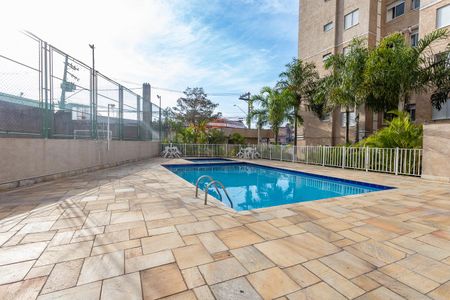 Apartamento à venda com 70m², 3 quartos e 2 vagas Apartamento à venda com 70m², 3 quartos e 2 vagasÁrea comum - Piscina