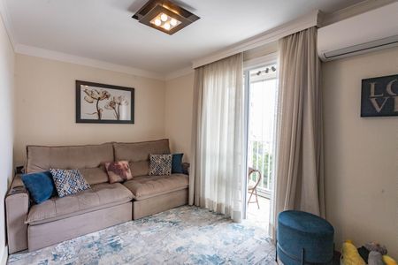 Sala de apartamento à venda com 3 quartos, 70m² em Taboão, Diadema