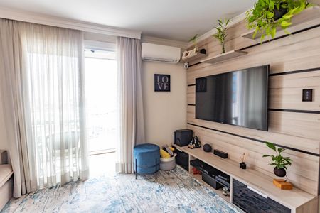 Sala de apartamento à venda com 3 quartos, 70m² em Taboão, Diadema