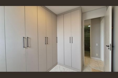 Quarto de apartamento para alugar com 2 quartos, 54m² em Utinga, Santo André