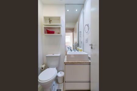 Apartamento à venda com 66m², 2 quartos e 2 vagas Apartamento à venda com 66m², 2 quartos e 2 vagasBanheiro Social