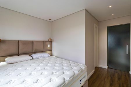 Apartamento à venda com 66m², 2 quartos e 2 vagas Apartamento à venda com 66m², 2 quartos e 2 vagasSuíte