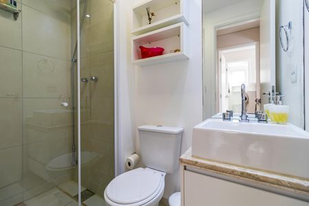 Apartamento à venda com 66m², 2 quartos e 2 vagas Apartamento à venda com 66m², 2 quartos e 2 vagasBanheiro Social