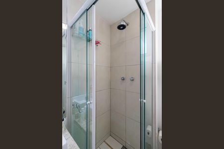 Apartamento à venda com 66m², 2 quartos e 2 vagas Apartamento à venda com 66m², 2 quartos e 2 vagasBanheiro da Suíte