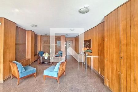 Apartamento à venda com 200m², 3 quartos e 2 vagasHall