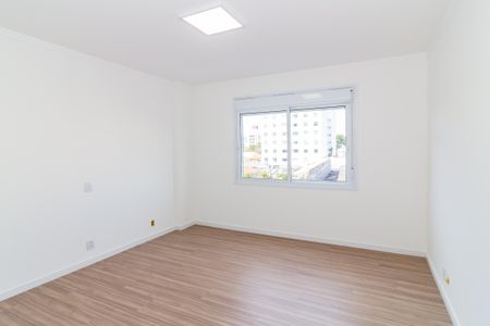 Apartamento à venda com 200m², 3 quartos e 2 vagasQuarto 2