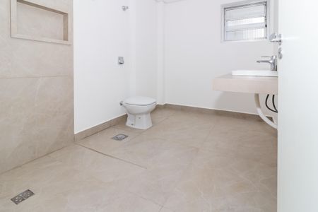 Apartamento à venda com 200m², 3 quartos e 2 vagasBanheiro da Suíte