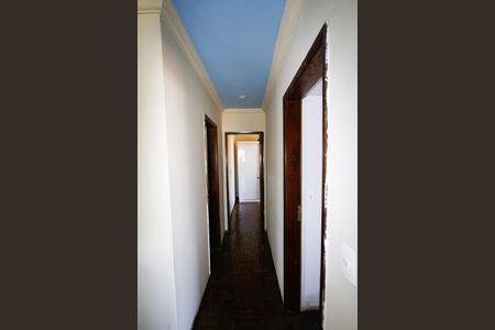 Apartamento à venda com 80m², 3 quartos e 2 vagasCorredor