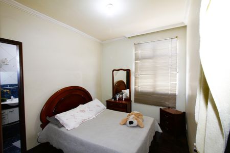 Apartamento à venda com 80m², 3 quartos e 2 vagasSuíte