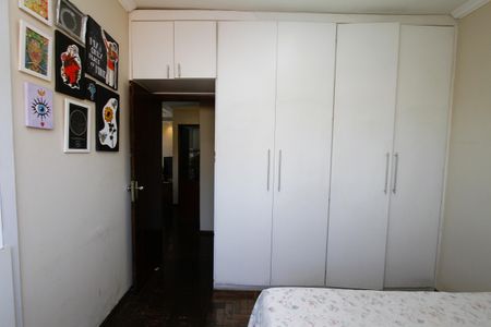 Apartamento à venda com 80m², 3 quartos e 2 vagasQuarto 1